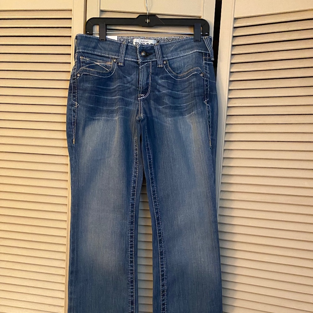 NWT Ariat jeans boot cut 29 short